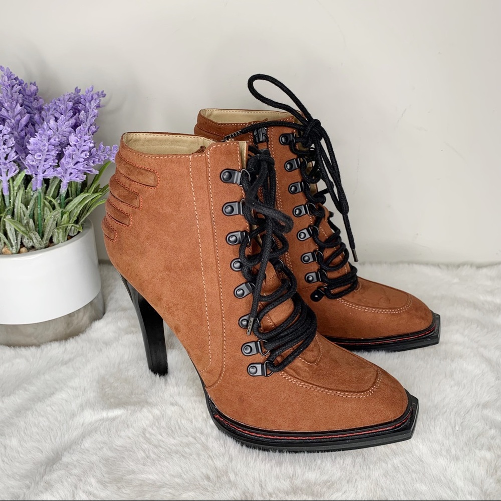 GX by Gwen Stefani Teardrop Brown & Black Lace Up Square Toe Heeled Booties 9
